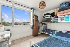 Montreuil 93 - Appartement 3 pièces au dernier étage avec stationnement | Exclusivité