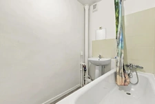 MONTREUIL — 3 PIÈCES 56 m² AU DERNIER ÉTAGE AVEC STATIONNEMENT — EXCLUSIVITÉ
