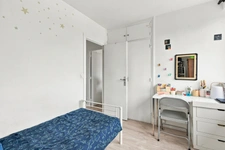 Montreuil 93 - Appartement 3 pièces au dernier étage avec stationnement | Exclusivité
