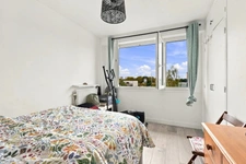 Montreuil 93 - Appartement 3 pièces au dernier étage avec stationnement | Exclusivité