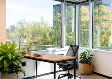 SAINT-CLOUD 92 – Bureau lumineux 18 m² – Les Bureaux de la Colline – 1er étage – 79 800 €