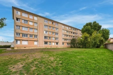 Montreuil 93 - Appartement 3 pièces au dernier étage avec stationnement | Exclusivité