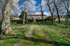 CASTRES (81100) PROPRIÉTÉ D’EXCEPTION - Parc 5 Ha - 14 Pièces - Écurie - Dépendances - Pigeonnier