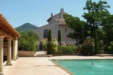 84110 - SÉGURET - MAS DE CHARME - 5 SUITES - PISCINE 20x10 - POOL HOUSE - PARC ARBORÉ - IDÉAL CHAMBRES D’HÔTES
