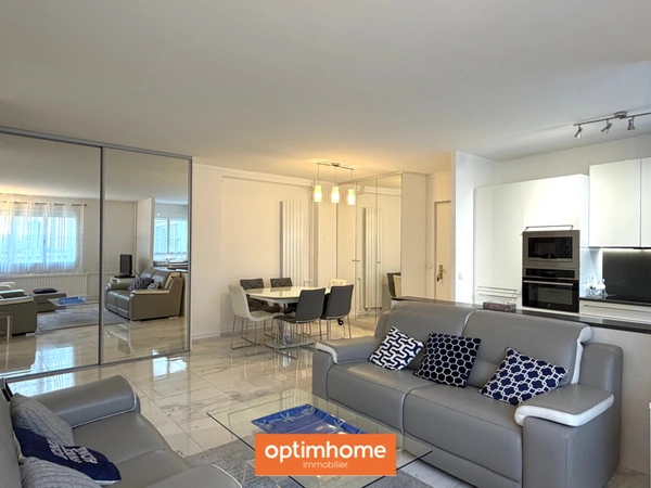 PARIS 17 - PEREIRE / TERNES : APPARTEMENT FAMILIAL AVEC BALCON ET VUE DÉGAGÉE