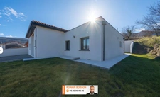 Plain-pied moderne 70 m² de pièce de vie – Piscine & prestations haut de gamme à Laroque-D'Olmes (09)