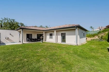 Villa moderne et de plain-pied à vendre 5 pièces (31)