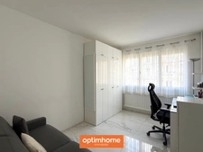 PARIS 17 - PEREIRE / TERNES : APPARTEMENT FAMILIAL AVEC BALCON ET VUE DÉGAGÉE