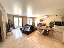 Maison plain-pied 4 pièces – 105 m² – 3 chambres –