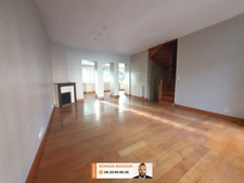 A vendre 5 pièces  Maison familiale  avec studio indépendant PERIGUEUX (24)