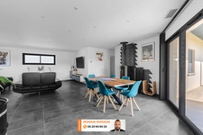 Villa moderne et de plain-pied à vendre 5 pièces (31)
