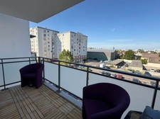 Magnifique 3 pièces traversant de 71 m² avec balcon, loggia et cave