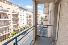 Lyon 8 - 2 pièces avec balcon et stationnement - Secteur Rue Villon, DPE C