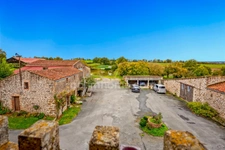 49300 Cholet - corps de ferme – 4 ha – Potentiel gîtes ou maison d'hôtes - revenus fonciers et locatifs - charme de l'ancien - dépendances