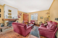 69800 - SAINT-PRIEST – MAISON FAMILIALE AVEC JARDIN ARBORÉ – TERRASSES - SECTEUR RÉSIDENTIEL RECHERCHÉ