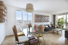 69230 – SAINT-GENIS-LAVAL – APPARTEMENT T5 LUMINEUX AVEC EXTÉRIEURS ET STATIONNEMENT