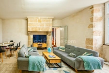 Propriété de caractère à vendre près de Cholet – Maison 180 m², 2 appartements loués, dépendances et 4 hectares