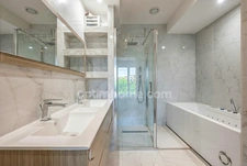 92700 – COLOMBES – MAISON FAMILIALE – 5 CHAMBRES – JARDINS – DOUBLE BOX – DÉPENDANCE – PROCHE GARE ET TRAM