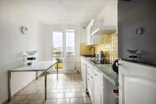 69230 – SAINT-GENIS-LAVAL – APPARTEMENT T5 LUMINEUX AVEC EXTÉRIEURS ET STATIONNEMENT