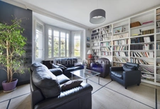 Lyon 8e - Double maison 276 m² (213 + 63) - Jardin 890 m² - Piscine - Proximité tram 6