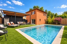 Maison à vendre à Pierre-Bénite (69600) – 136 m², 6 pièces, 4 chambres, piscine et jacuzzi