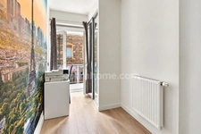 Appartement 3 pièces rénové à proximité des commodités à Oullins
