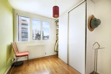 69230 – SAINT-GENIS-LAVAL – APPARTEMENT T5 LUMINEUX AVEC EXTÉRIEURS ET STATIONNEMENT
