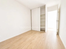 T3 de 62m2 avec loggia et box - Petite résidence en plein centre de Collonges-au-Mont-d’Or