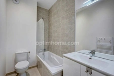 Duplex moderne en dernier étage – 3 chbres + suite parentale – 2 terrasses – Craponne centre