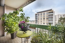 69230 – SAINT-GENIS-LAVAL – APPARTEMENT T5 LUMINEUX AVEC EXTÉRIEURS ET STATIONNEMENT