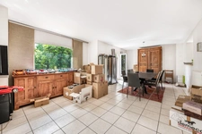 Maison familiale atypique de 170 m² avec jardin, terrasse et garage double – Collonges-au-Mont-d'Or