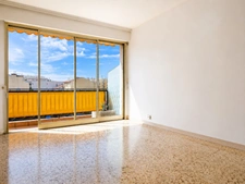 Appartement 2 pièces – 48 m² – Dernier étage avec balcon – Nice Libération