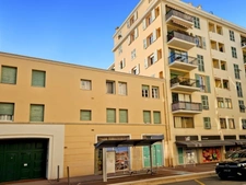06300 - NICE LE PORT - APPARTEMENT - GRAND 2 PIECES - PROXIMITE DE LA PLAGE