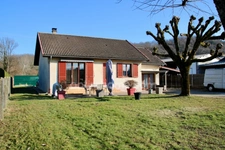 Maison à vendre 3 pièces CUZIEU (01)