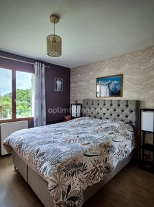 Maison de 8 pièces 152 m² - 3 ch - Véranda, Sous-sol complet & Terrain - Bourges