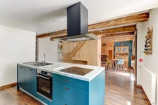 Propriété de caractère de 290 m² bâtis, Saint-Pierre-Roche — Maison rénovée 130 m² + grange de 160 m² à restaurer