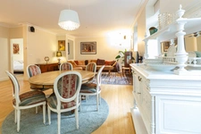 Maison de charme, La Bourboule (63) , 120 m², 5 pièces, 3 chambres, bibliothèque, spa, jardin, terrasse, 