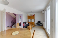 Maison de ville familiale, Le Cendre, 108 m², Jardin, Terrasse, 3 chambres, 5 pièces 