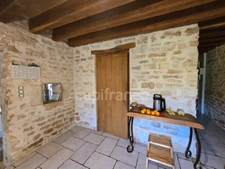 A rare, charming house in the heart of the Vézelien region – approximately 150 m² of living space, with potential for 230 m²- 2 bedrooms with potential for 5