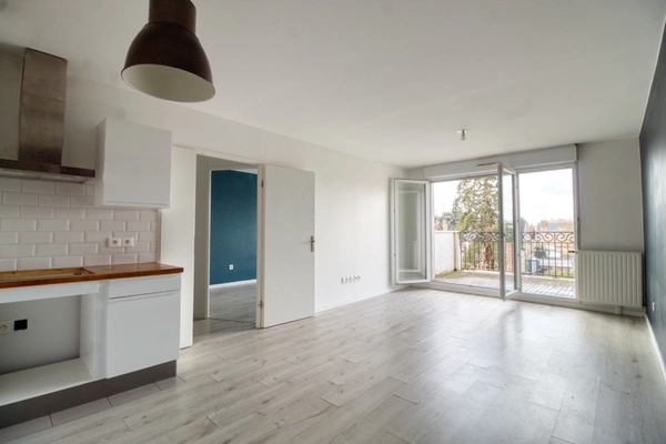 Appartement 2 pièces récent avec balcon, sans vis-à-vis, à Saint-Leu-la-Forêt (95)