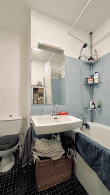 Paris 20e – Studio 28 m² environ – Balcon – 2e étage - vendu loué
