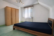 Ensemble immobilier de 192m2: maison et dépendance sur un terrain de 1548m2 avec piscine