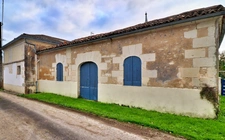 Maison de caractère en pierre de 8 pièces, 5 chambres. 200 m²- DPE C , Saint-Dizant-du Gua