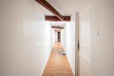 Plassac (17240) – Maison charentaise de 223 m² avec deux dépendances et terrain de 5 625 m²