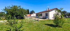 Maison T3 de plain-pied à Saint-Germain-de-Lusignan – 73 m², garage et terrain de 987 m²