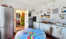 Maison de caractère en pierre de 8 pièces, 5 chambres. 200 m²- DPE C , Saint-Dizant-du Gua