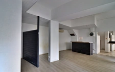 Jonzac centre – Immeuble de 145 m² à rénover entre la Place du Marché et la Mairie