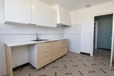 Maison avec balcon et jardin à Saint-Germain-de-Lusignan — 97 m², 3 chambres, près de Jonzac