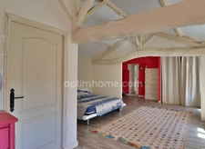 Plassac (17240) – Maison charentaise de 223 m² avec deux dépendances et terrain de 5 625 m²