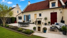 MAISON EN PIERRE FAMILIALE 5 PIECES - SAINT LEU D'ESSERENT (60340) - DPE C - CALME - JARDIN - GARAGE - CAVE - POTENTIEL - PROXIMITE ECOLES, COLLEGE, COMMERCES